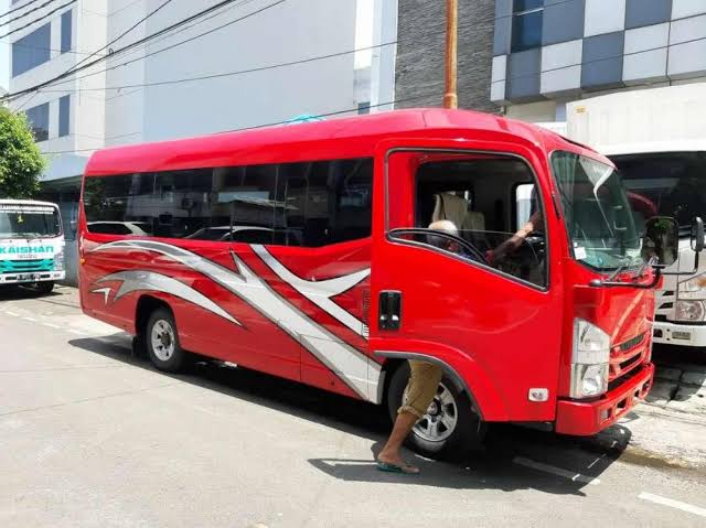 Rental Elf Jakarta Timur